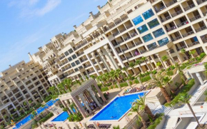 Argisht complex apart 208 Golden sands